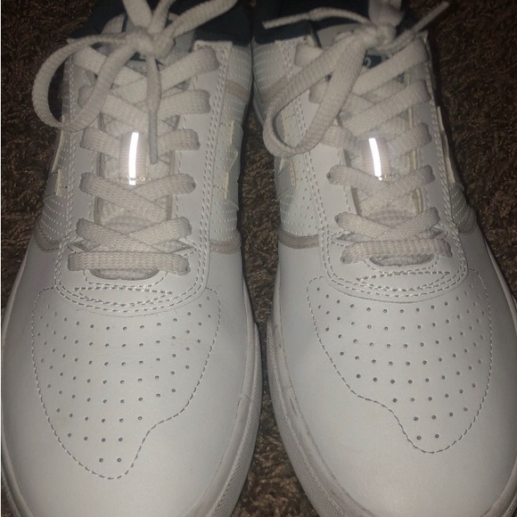 New balance 272s in very good condition and are very comfortable - Picture 4 of 4